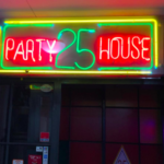 名古屋のパーティーハウス２５に、行ったら衝撃的でした。料金、場所も解説。